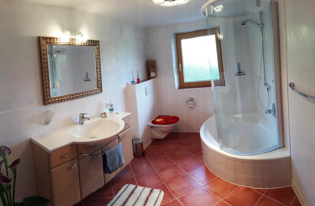 Schrandl Apartment Penningberg Hopfgarten im Brixental Szoba fotó